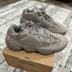 Adidas Yeezy 500